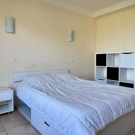 2 Pieces, 3 Couchages, Centre-ville, Proche - Fr-1-225-372 Apartment *